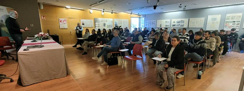 Éxito de participación en las Jornadas Técnicas sobre el Almendro en el CIFEA de Lorca